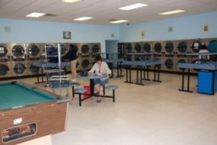 Quick Spin Laundry: Service Image-1 Quick Spin Laundry: Service Image-1