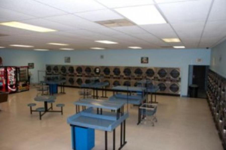 Quick Spin Laundry: Service Image-3 Quick Spin Laundry: Service Image-3