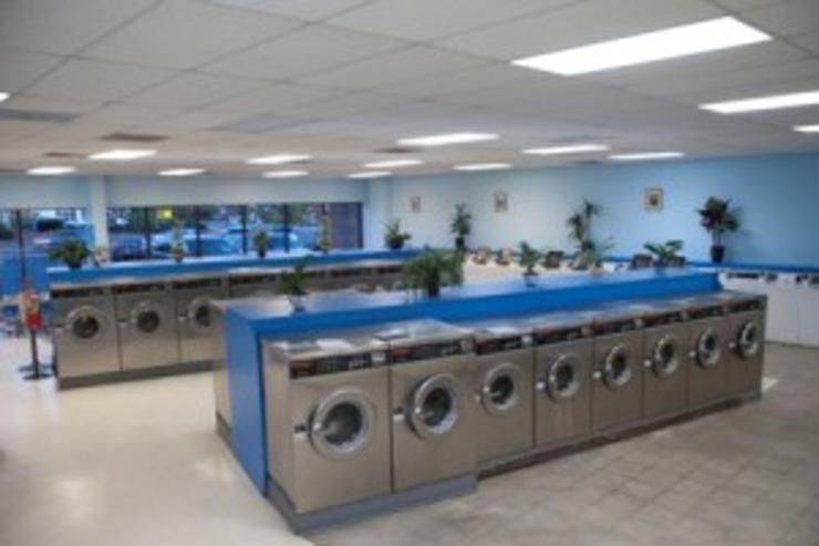 Quick Spin Laundry: Service Image-0 Quick Spin Laundry: Service Image-0